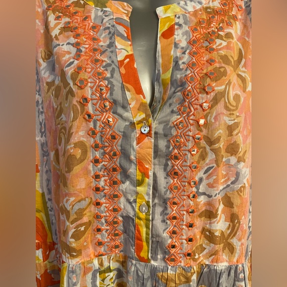 NWT, Bell Sleeve Dress - Picture 3 of 8